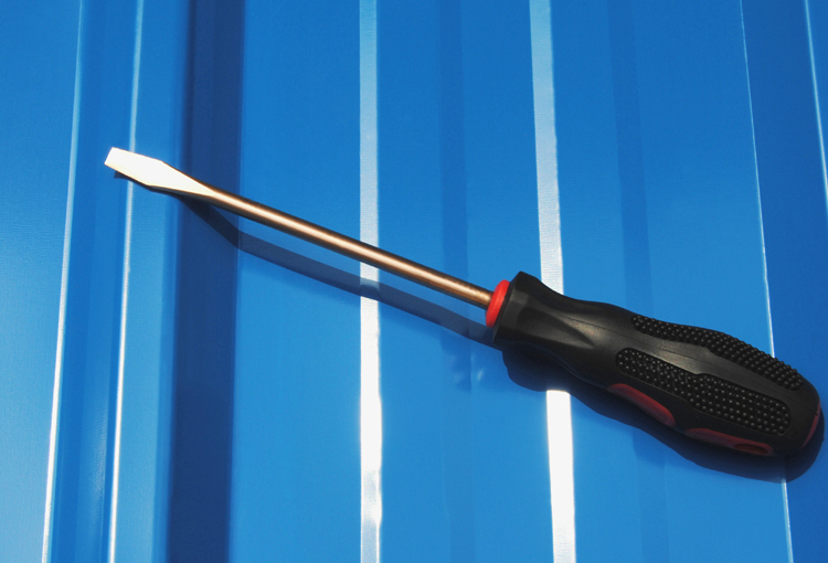 Slotted screwdriver